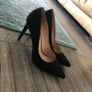 Beautiful Madden suede heels